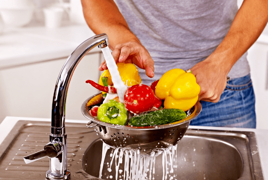zöldségek mosása a férgek fertőzésének megelőzése érdekében